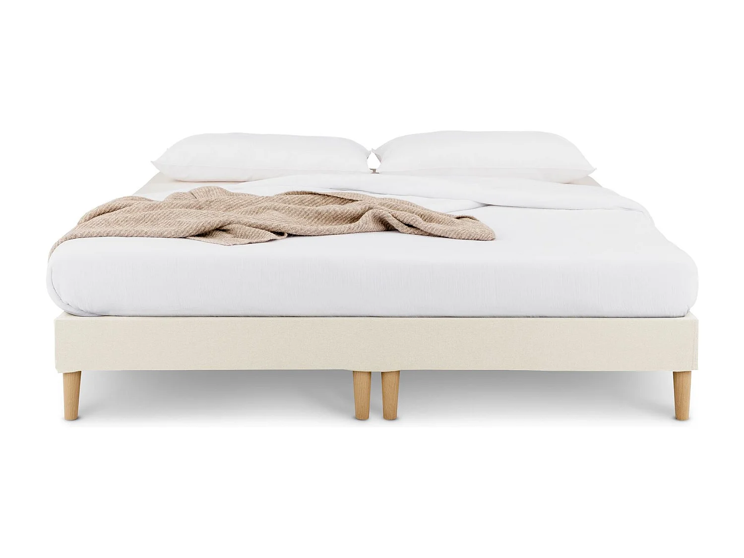 Sommier tapissier RENNES 180 x 200 cm structure en bois et revêtement en tissu blanc crème, cadre de lit avec pieds