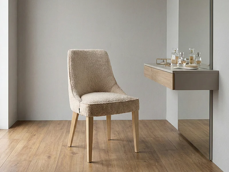 Designstuhl Diamond – elegante Form und ergonomisch geformte Rückenlehne