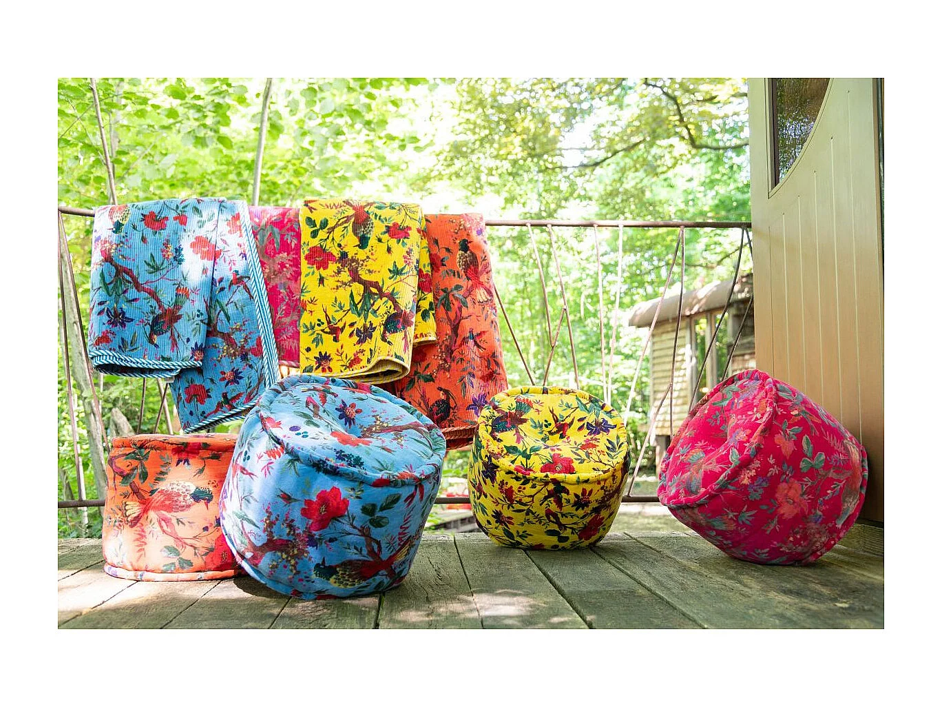 Pouf en Velours "Oiseaux Fleurs" 40cm Bleu