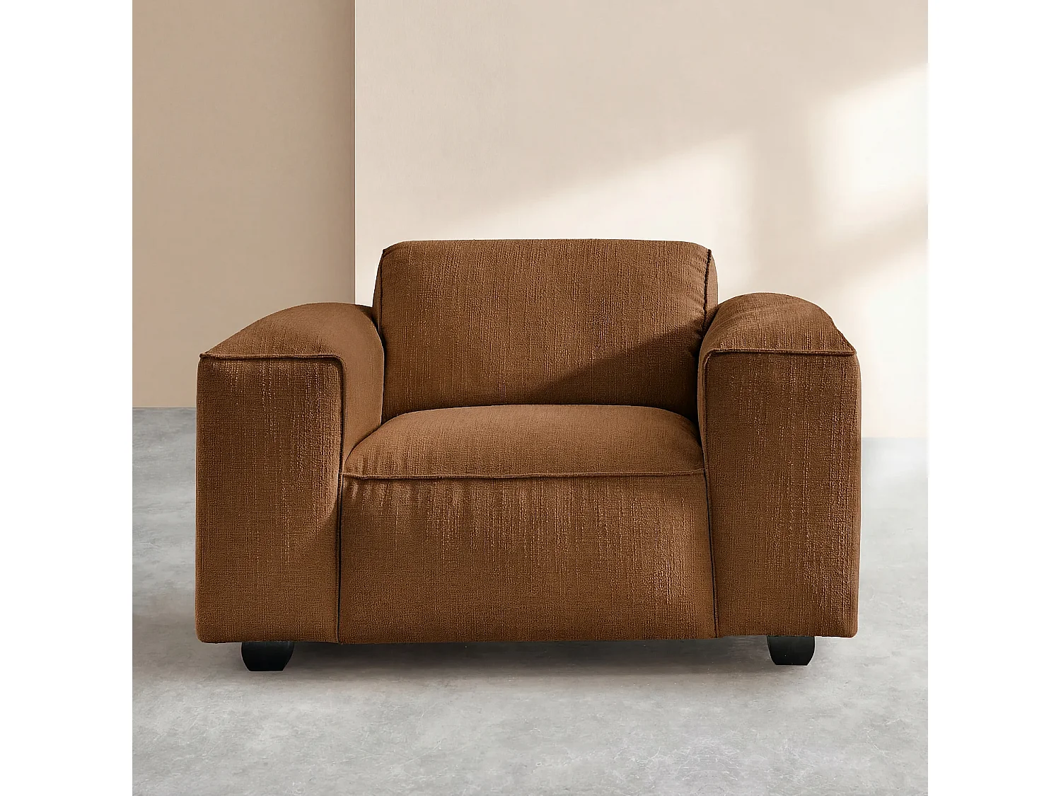 Habitat - Fauteuil en tissu bouclette courte Mira - Marron noisette POSADA II
