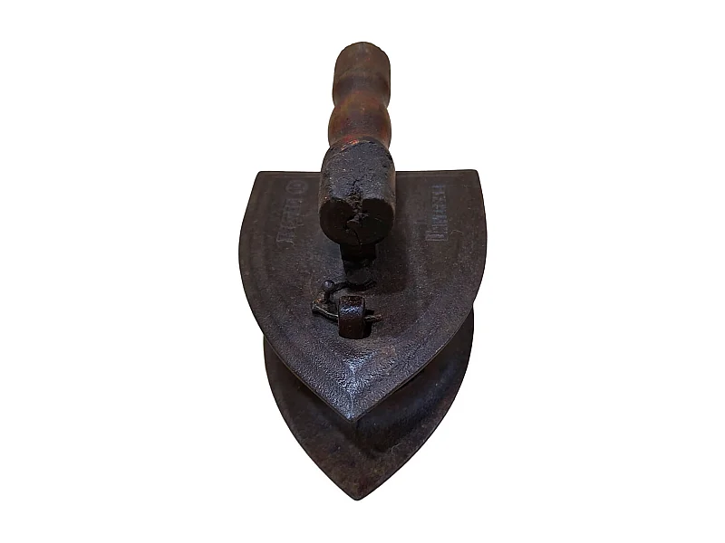 Plaque en fer fabriquée à la main 18x12x20h cm