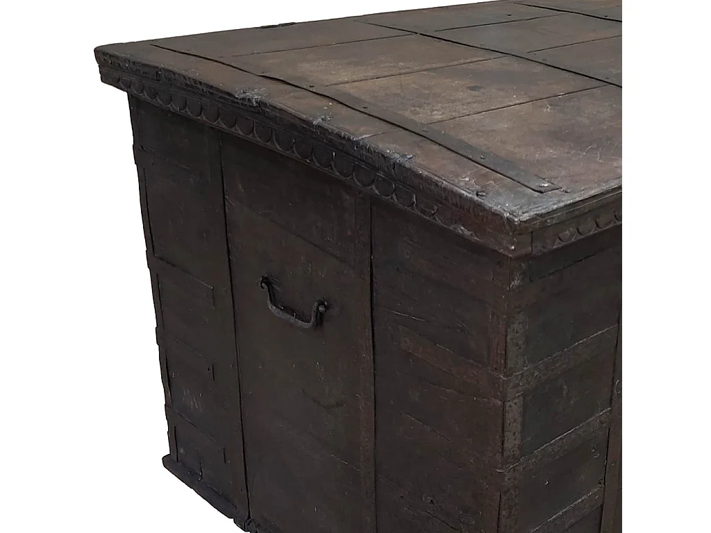 Coffre en bois fait main 120 x 72 x 82 cm (hauteur)