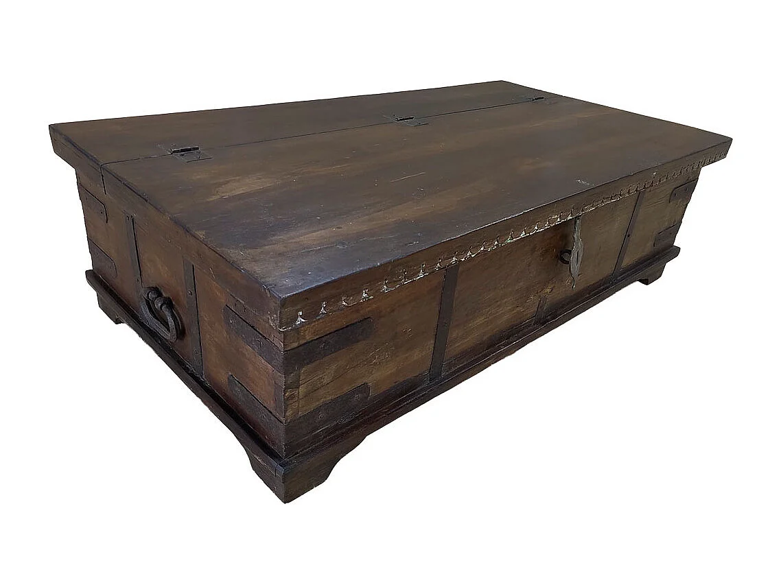 Baúl de madera artesanal 140x75x41h cm