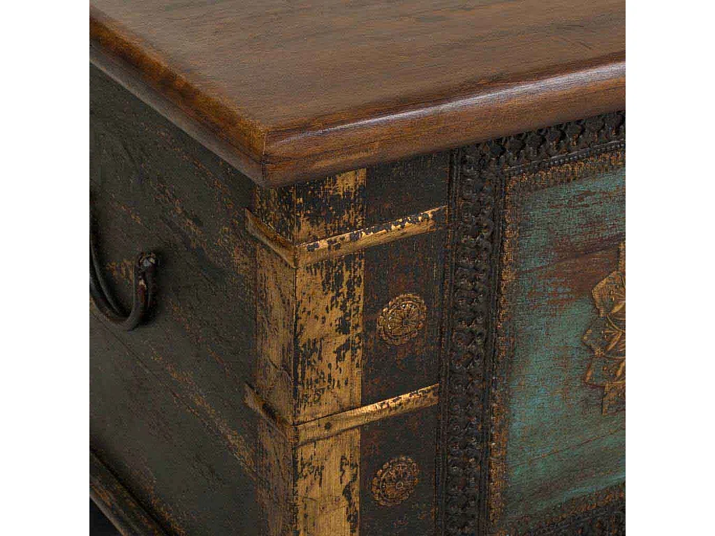 Coffre en bois sculpté artisanal, 150 x 45 x 46 cm hauteur