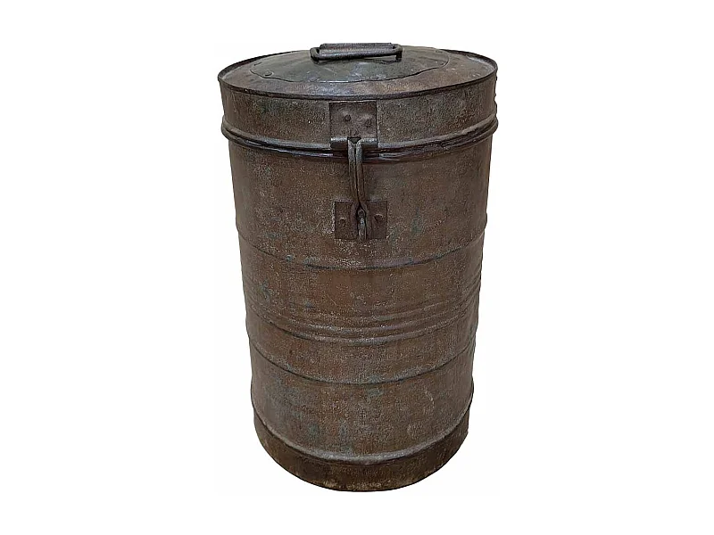 Malle en métal fabriquée à la main 29x29x41h cm