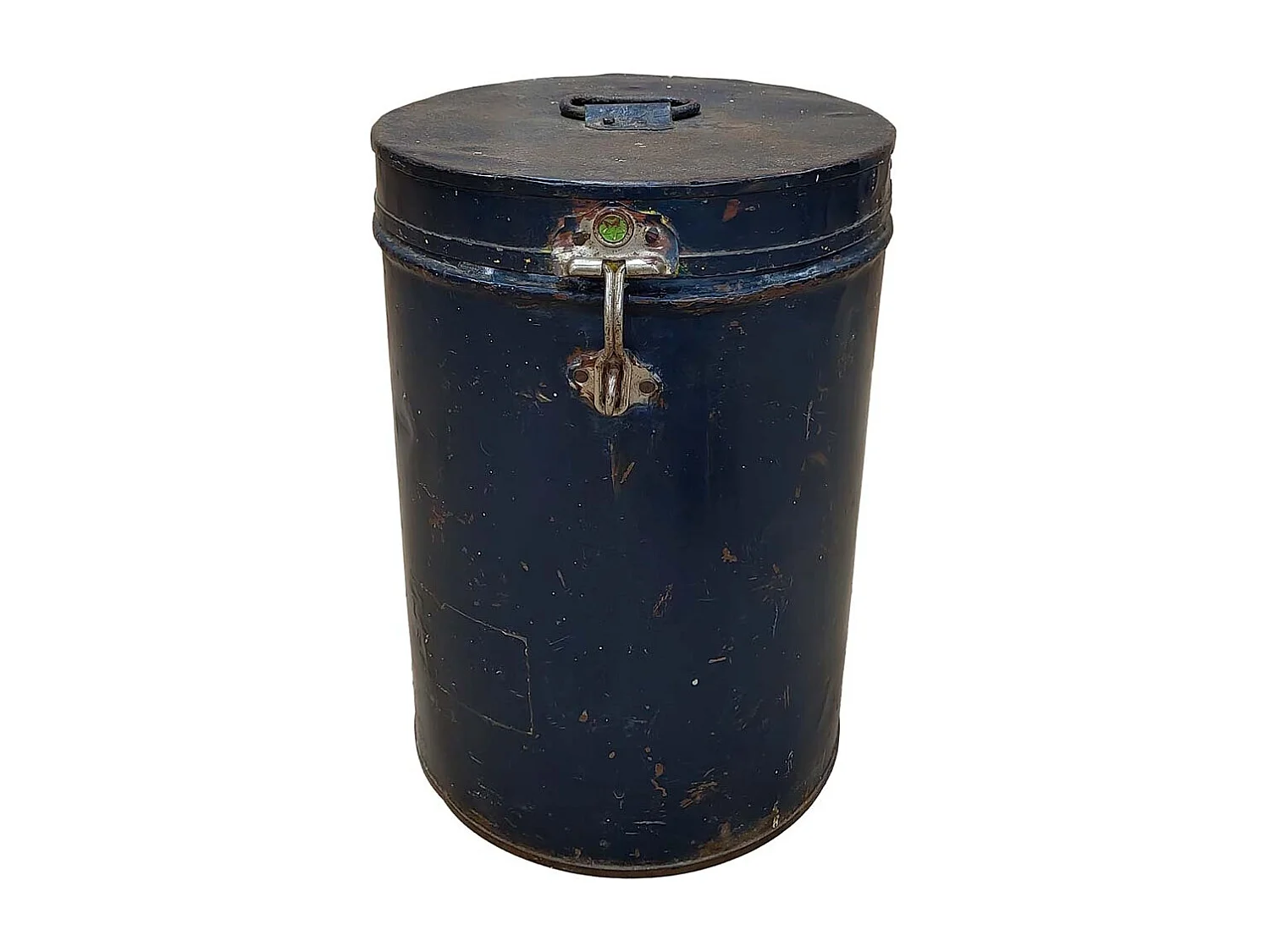 Malle en métal fabriquée à la main 29x29x41h cm