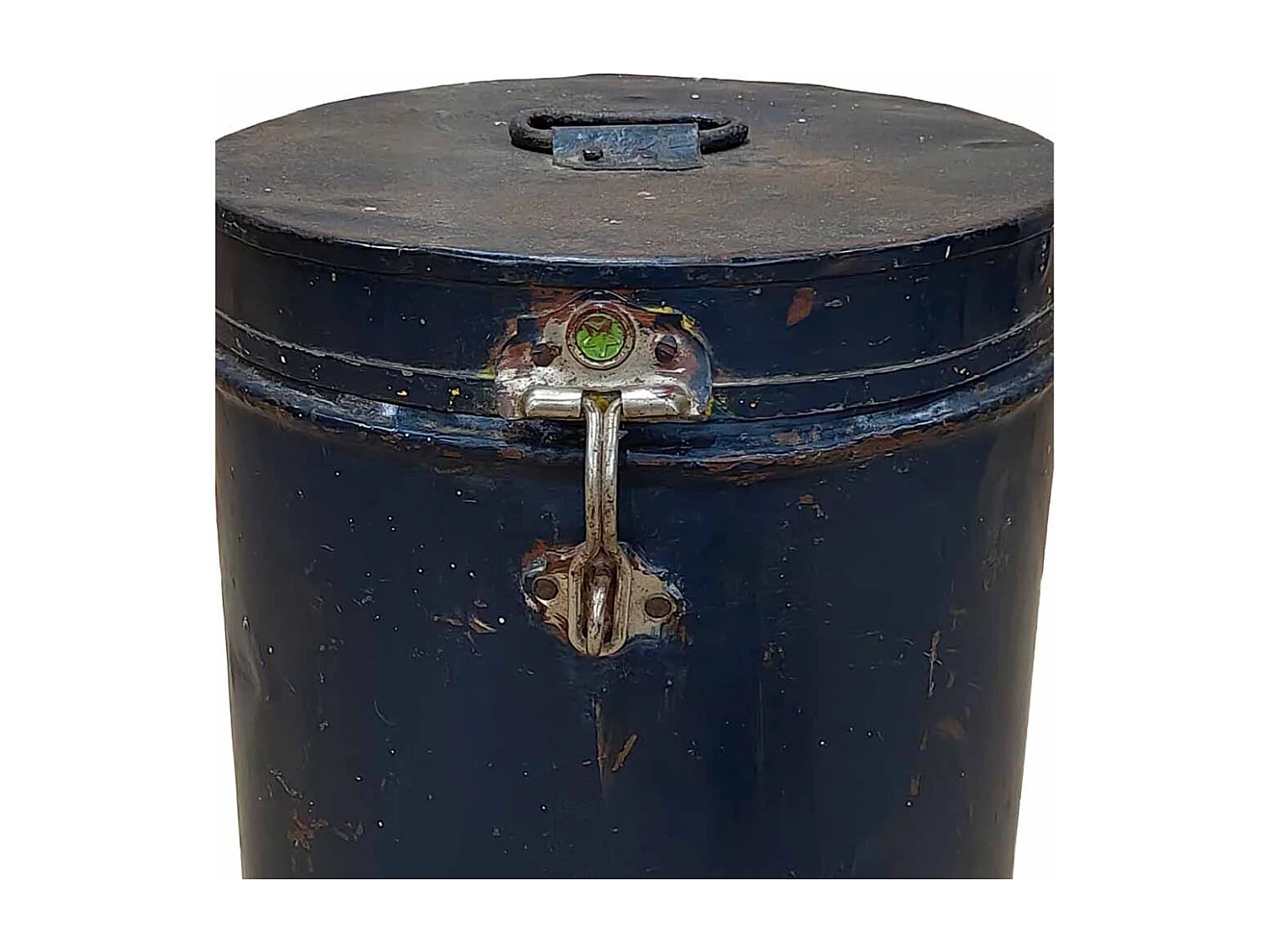 Malle en métal fabriquée à la main 29x29x41h cm