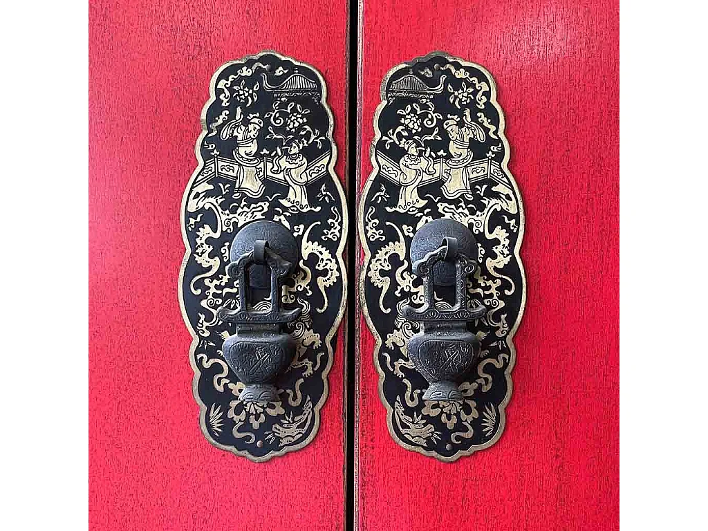 Armoire en bois artisanal rouge peinte à la main, 81 x 41 x 180 cm (hauteur)