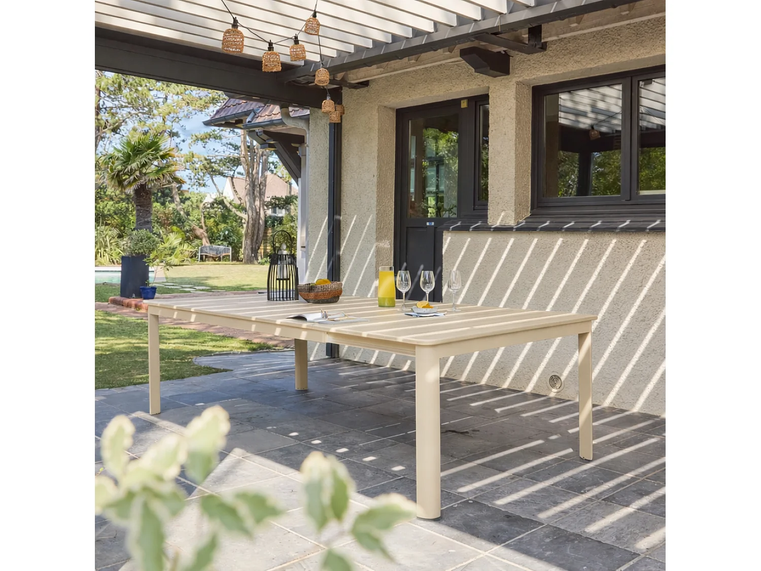 Tavolo da giardino allungabile in alluminio, 12 posti, beige