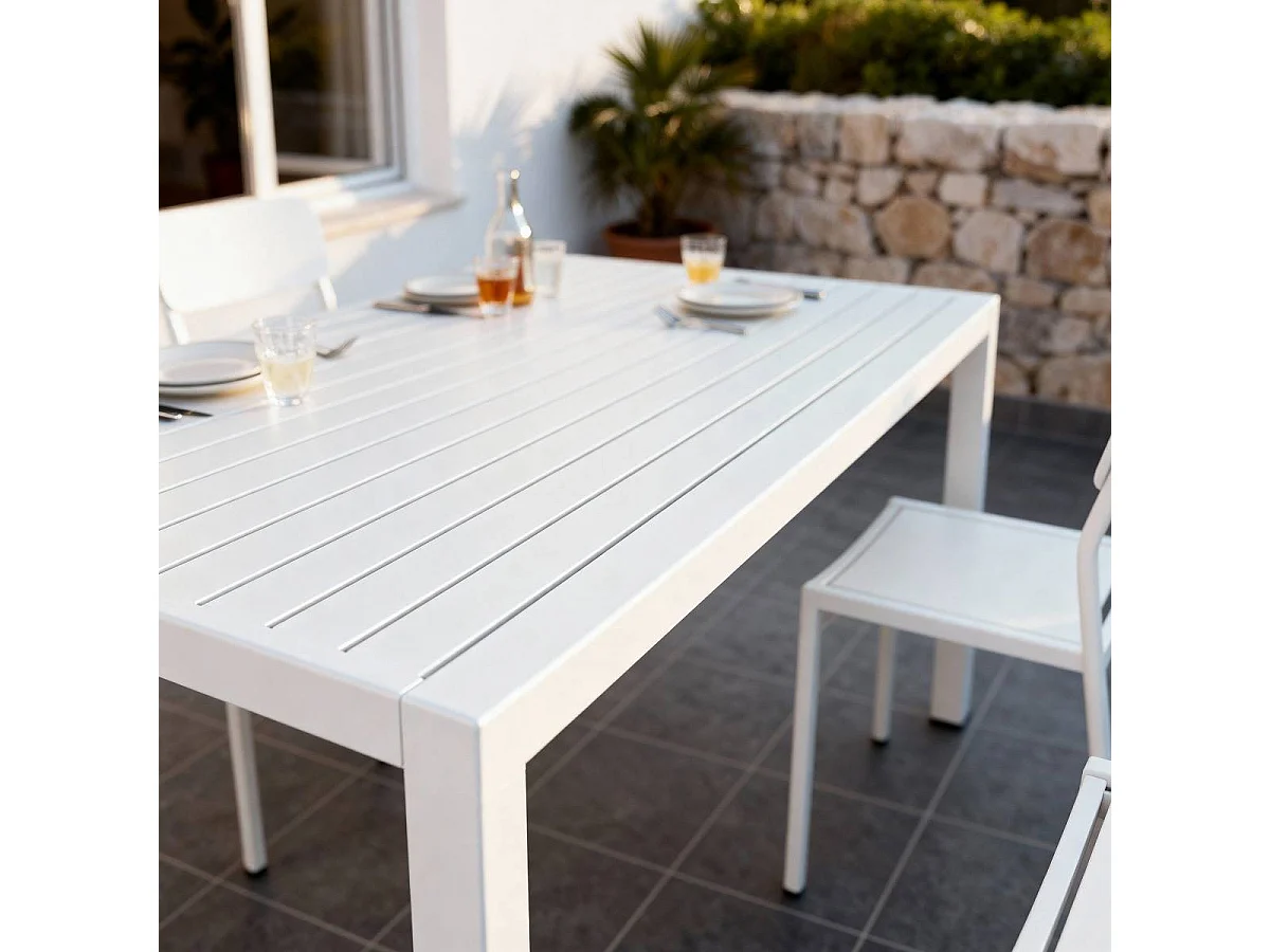 Mesa de jardín cuadrada de aluminio blanco roto Kaïa