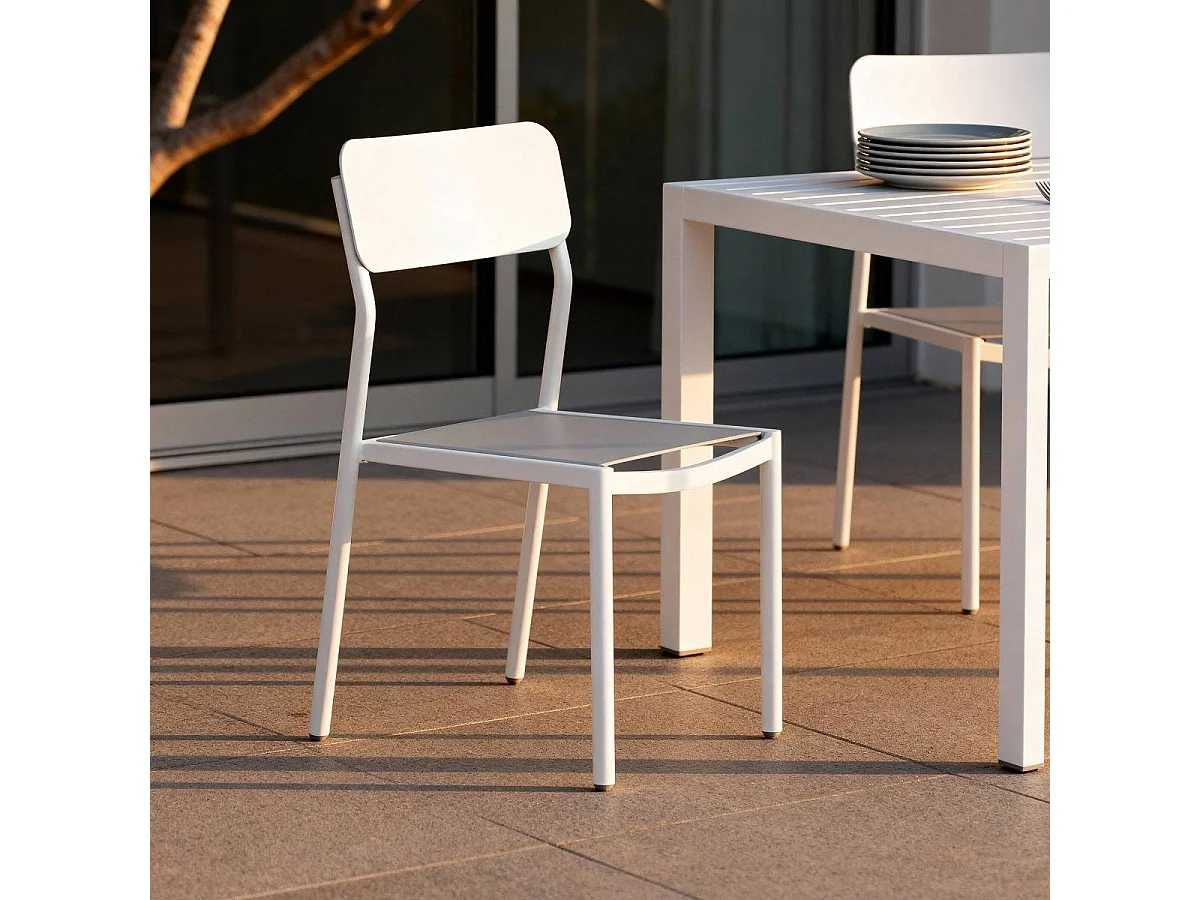 Chaise de jardin en aluminium blanc cassé et taupe Kaïa (lot de 2)