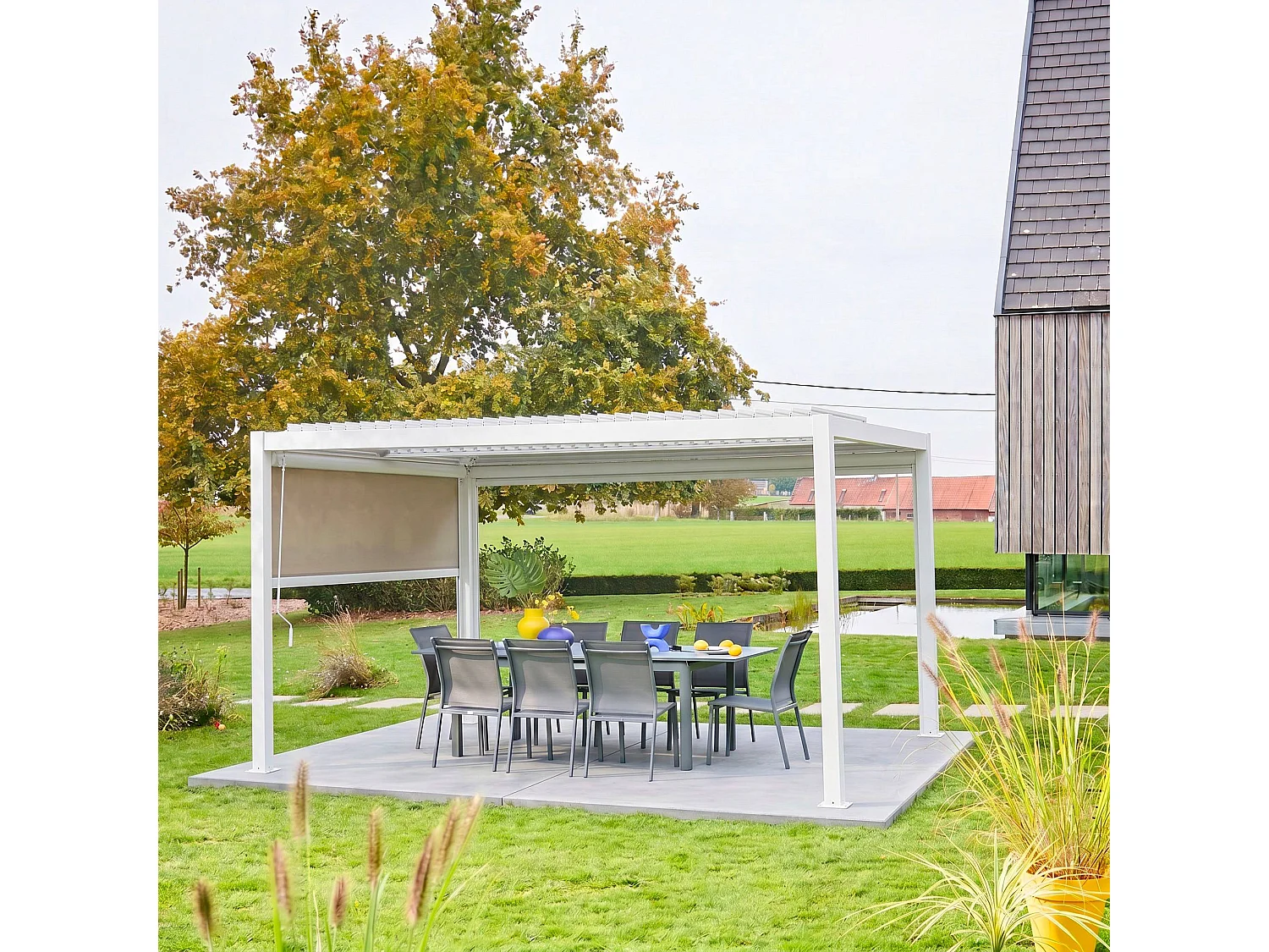 Pérgola bioclimática de aluminio y acero 3x4m + toldo de 3m blanco