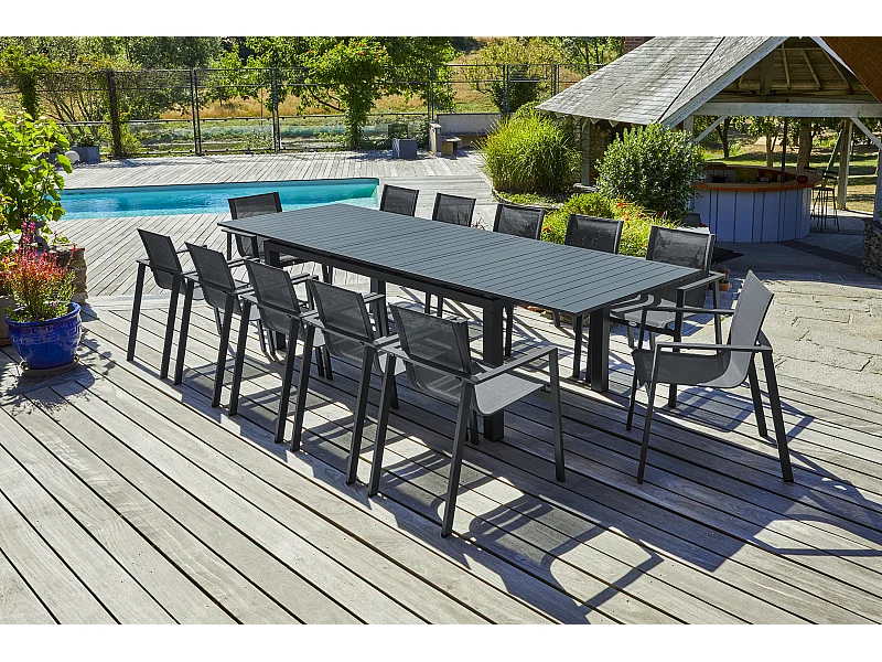 Ensemble repas de jardin 12 places en aluminium