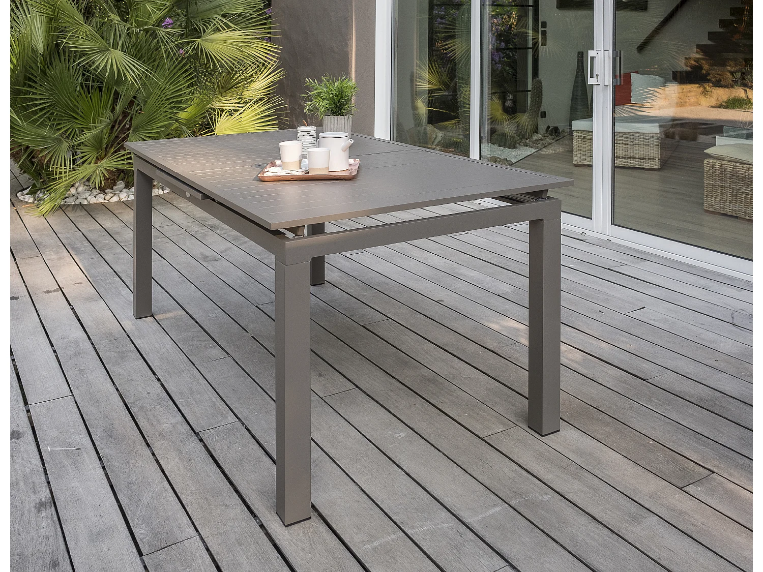 Conjunto de jantar de jardim em alumínio para 6 pessoas