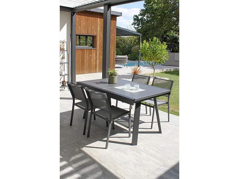 Ensemble repas de jardin 4 places en aluminium