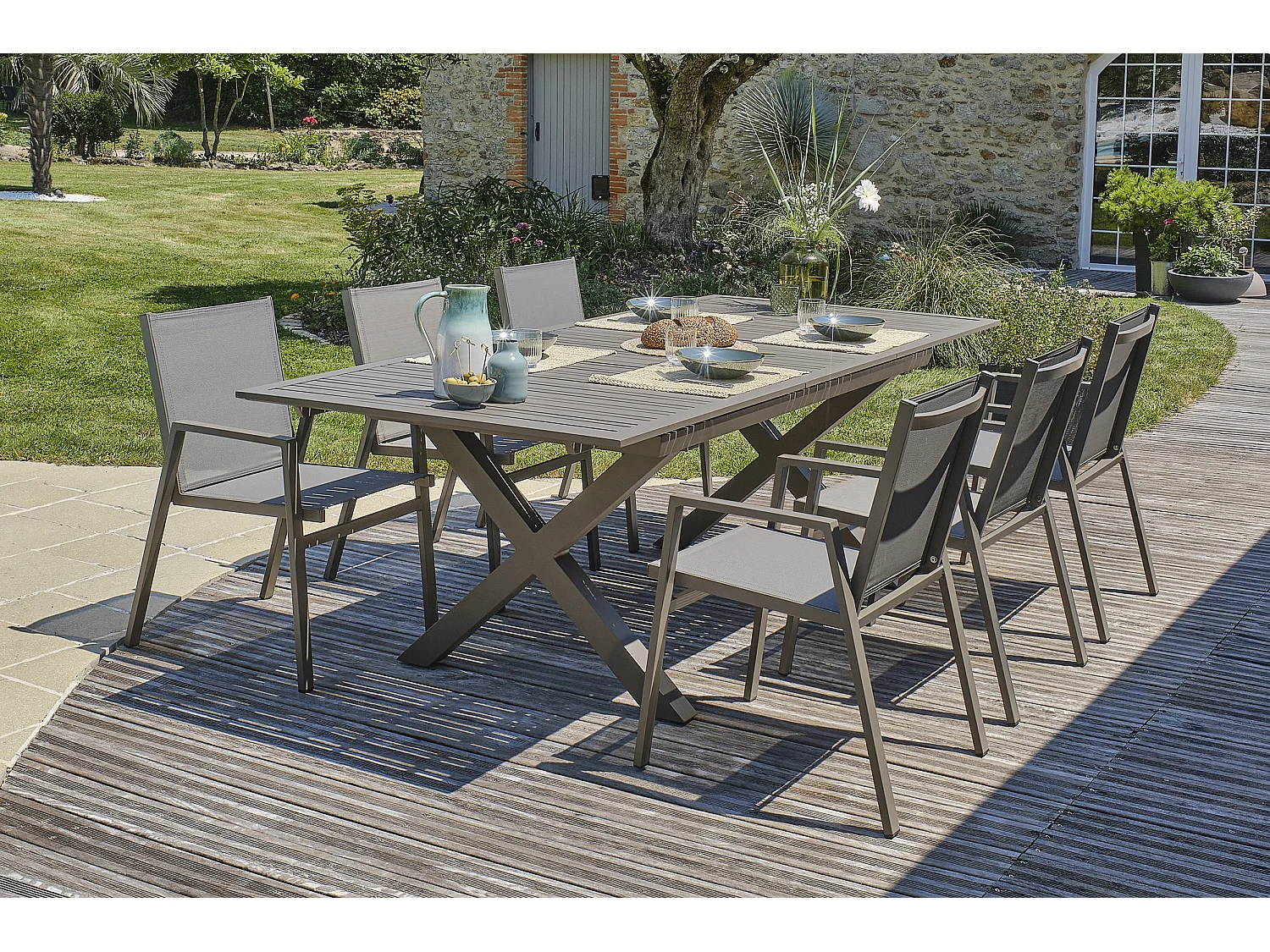 Ensemble repas de jardin 6 places en aluminium quartz