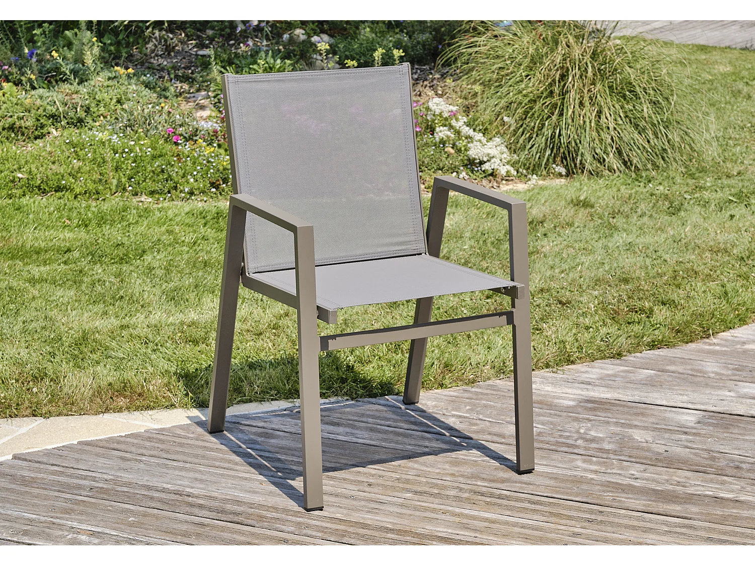 Ensemble repas de jardin 6 places en aluminium quartz