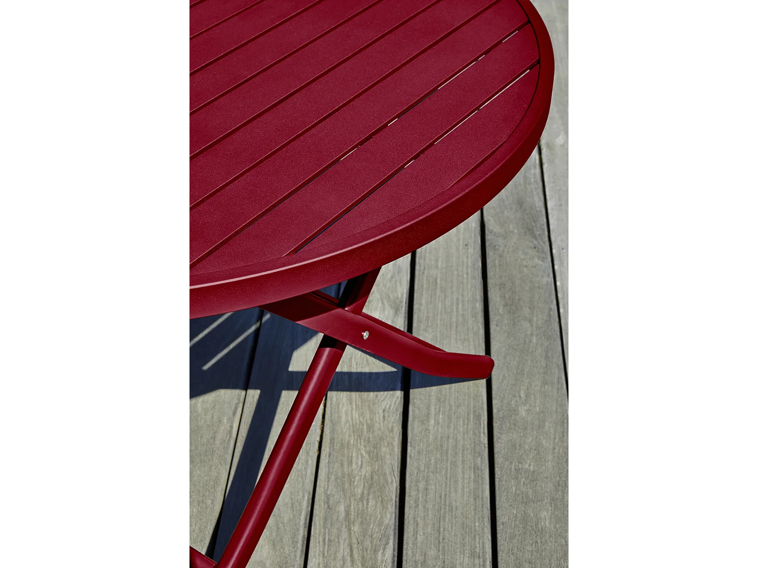 Ensemble repas de jardin 4 places en aluminium rouge carmin