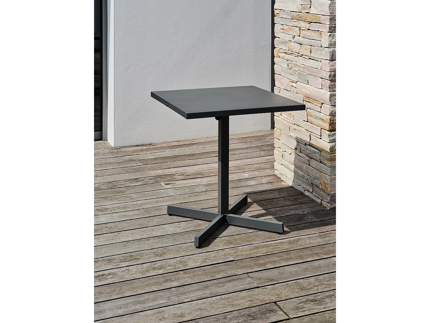 Guéridon de jardin avec plateau pliant en acier