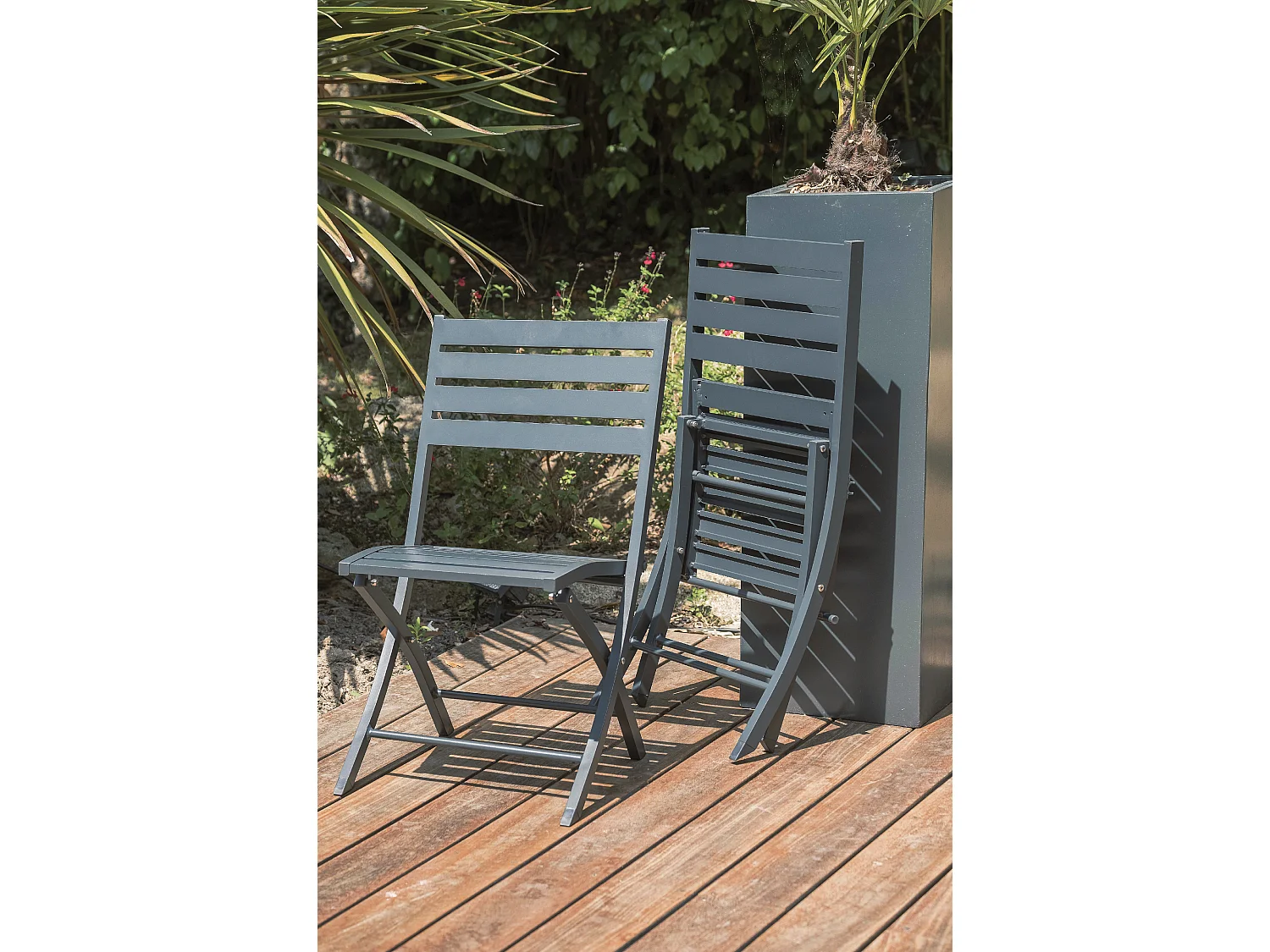 Ensemble repas de jardin 4 places en aluminium