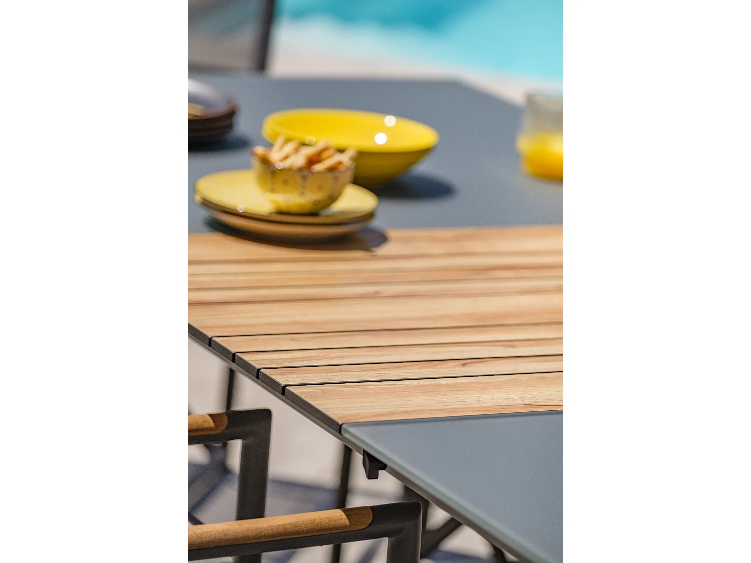 Ensemble repas de jardin 6 places en aluminium