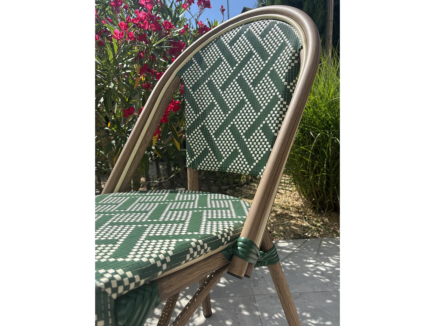 Lot de 2 fauteuils de jardin empilables en aluminium - vert