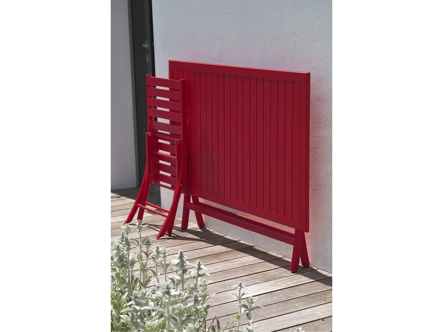 Ensemble repas de jardin 4 places en aluminium rouge carmin