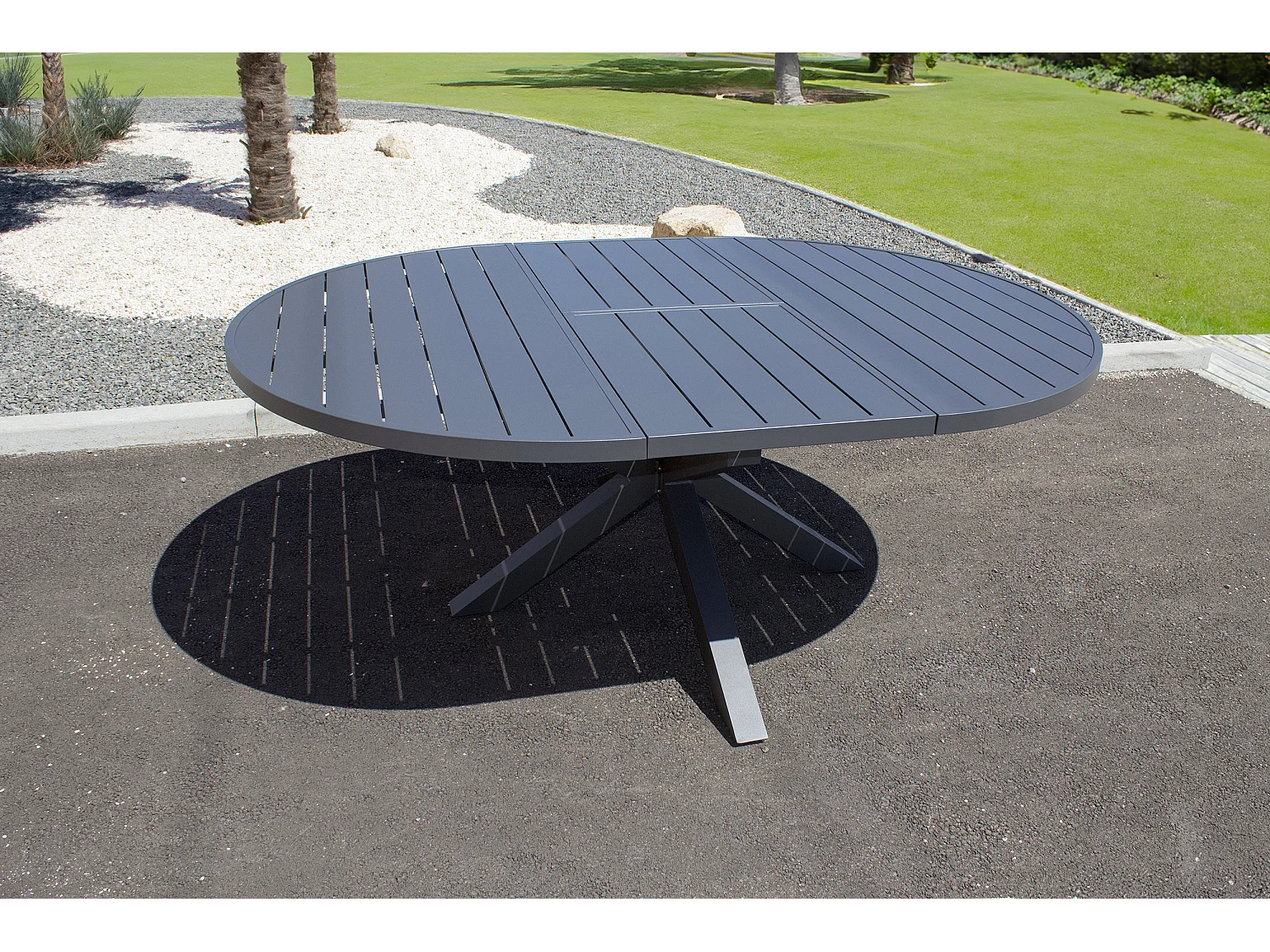 Ensemble repas 6 places en aluminium avec rallonge papillon