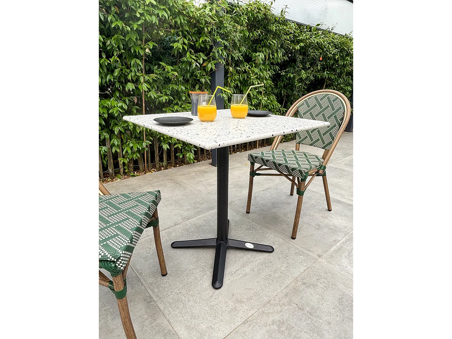 Tuineetset 2 personen in staal met terrazzoblad - BISTRO