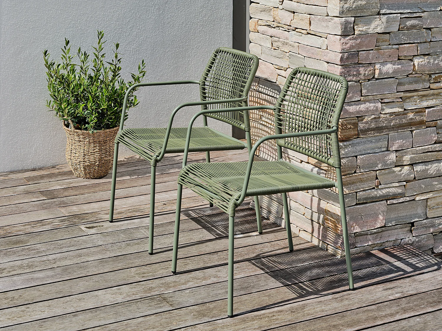 Lot composé de 2 fauteuils de jardin en corde et acier - MARCEAU