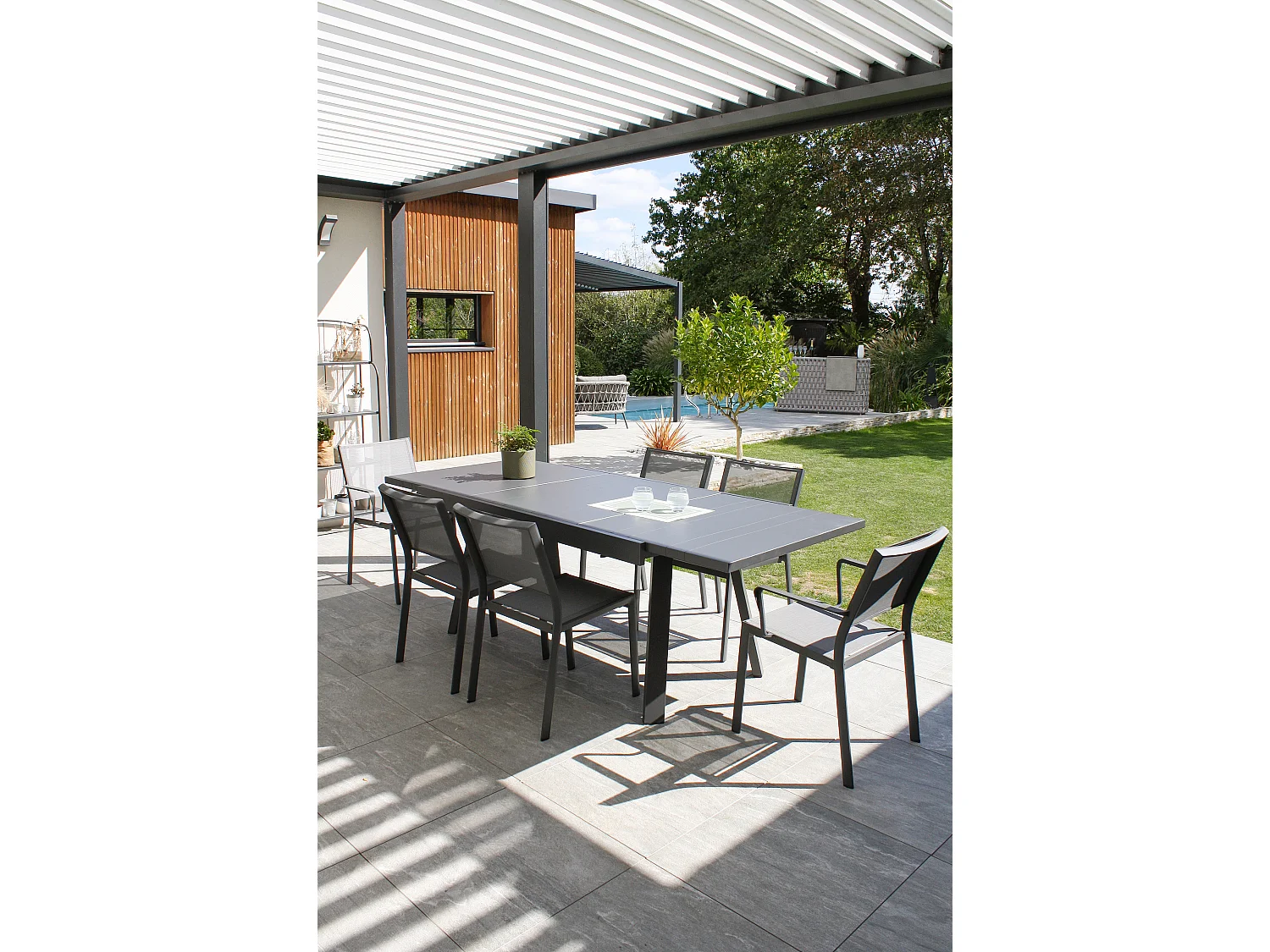 Ensemble repas de jardin 6 places en aluminium