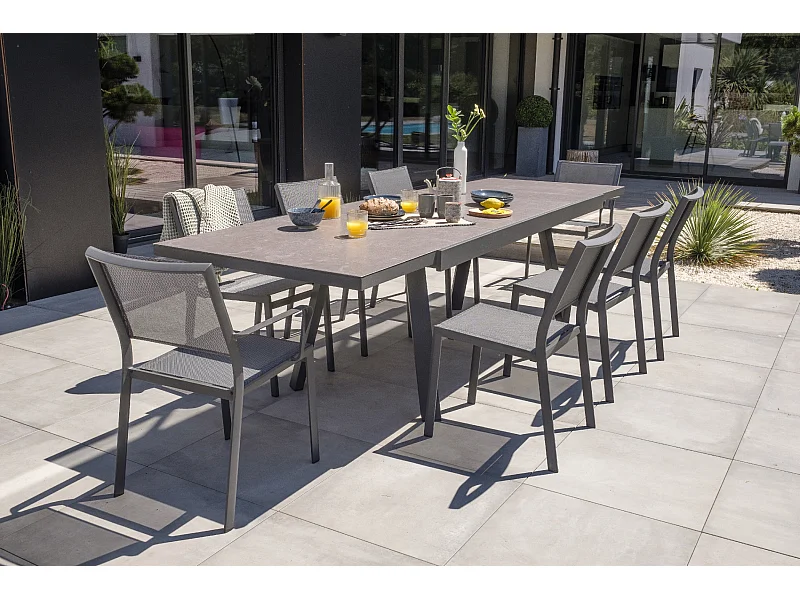 Ensemble repas de jardin 8 places en céramique sur verre