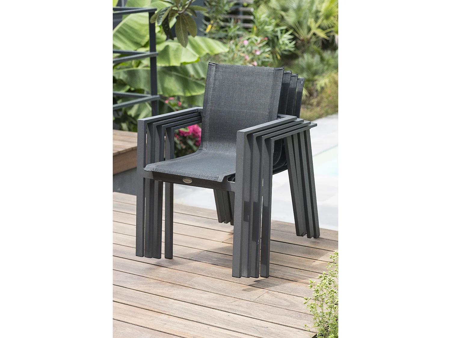 Ensemble repas de jardin 6 places en aluminium