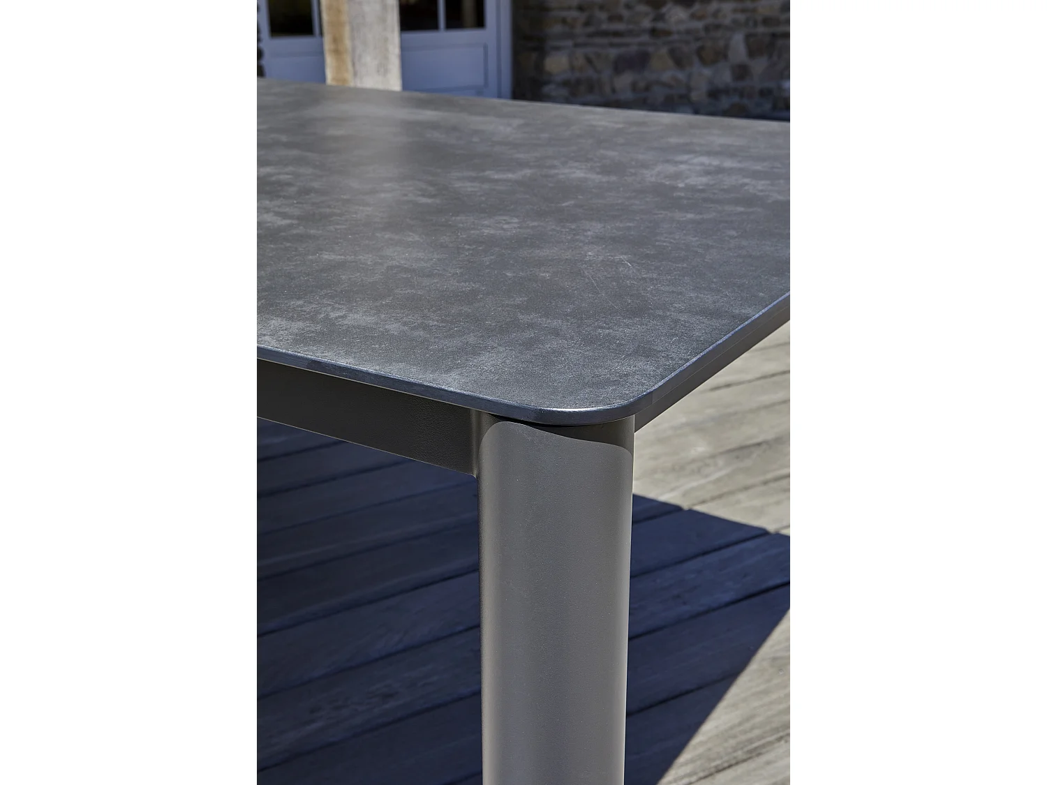 Ensemble repas de jardin 6 pl en alu plateau céramique sur verre