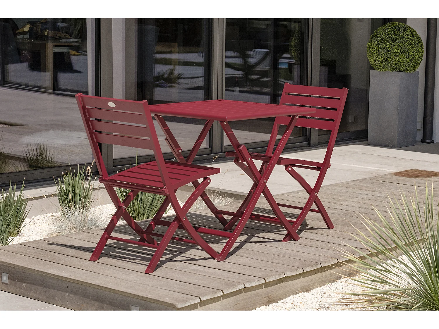 Ensemble repas de jardin 2 places en aluminium rouge carmin