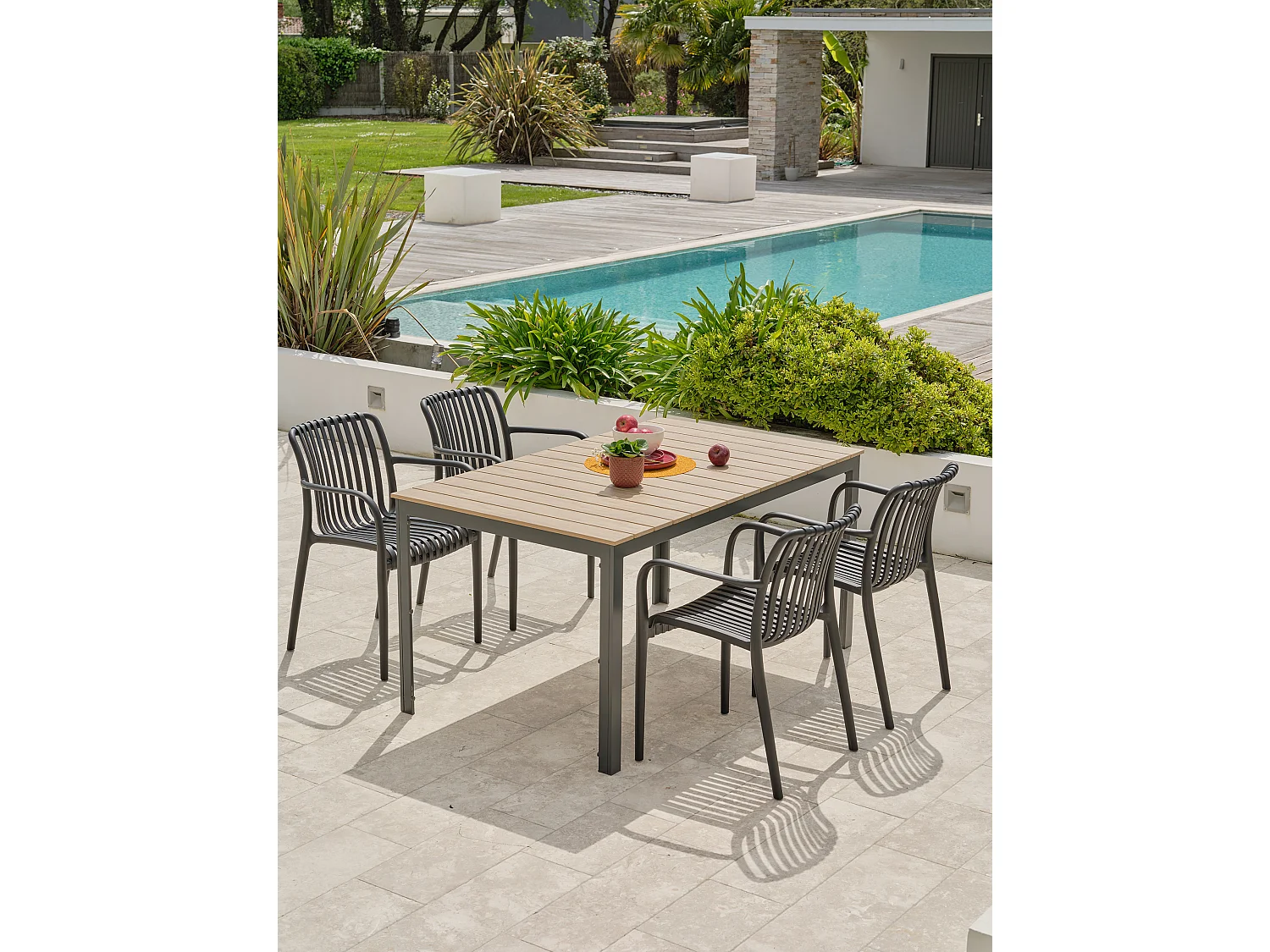 Ensemble repas de jardin 4 places en aluminium  - BOSTON