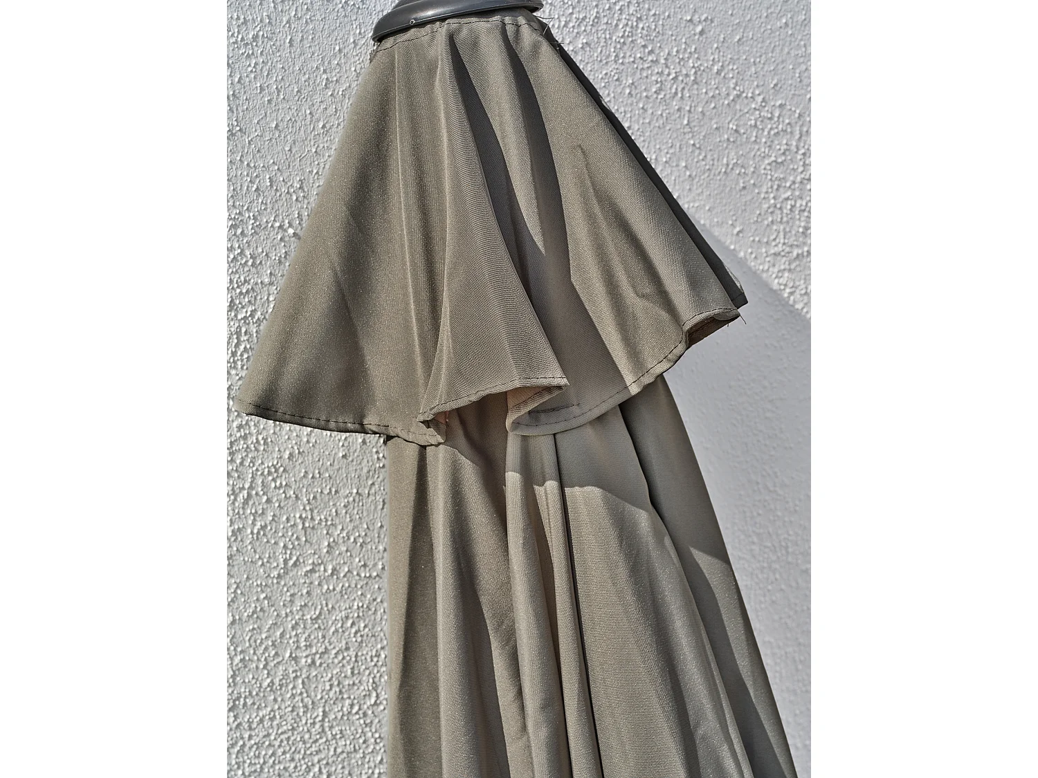 Sonnenschirm mit Handkurbel, Aluminium, Stoff Khaki