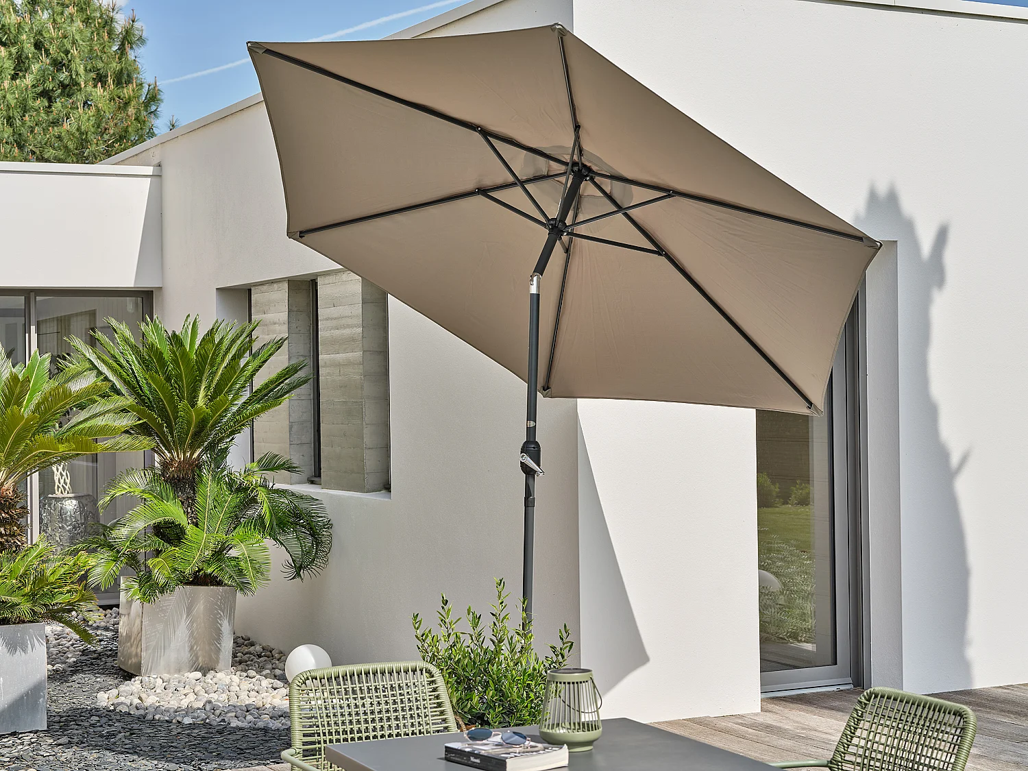 Sonnenschirm mit Handkurbel, Aluminium, Stoff Khaki