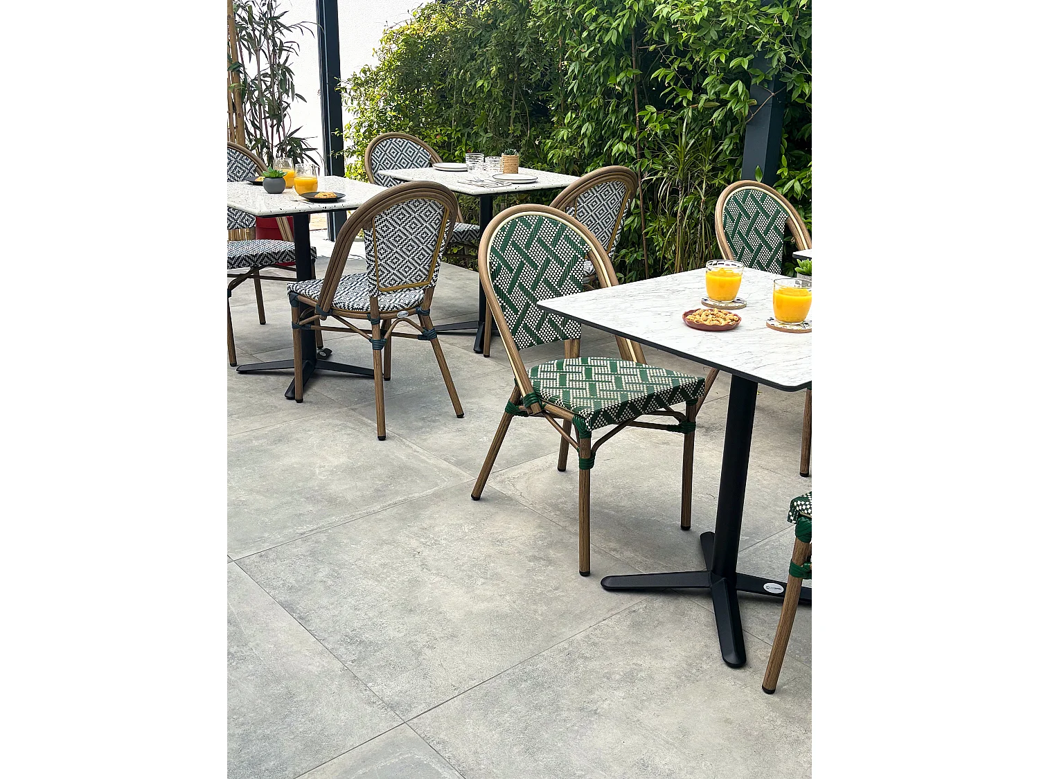 Vierkante tuintafel in staal met HPL-blad - BISTRO