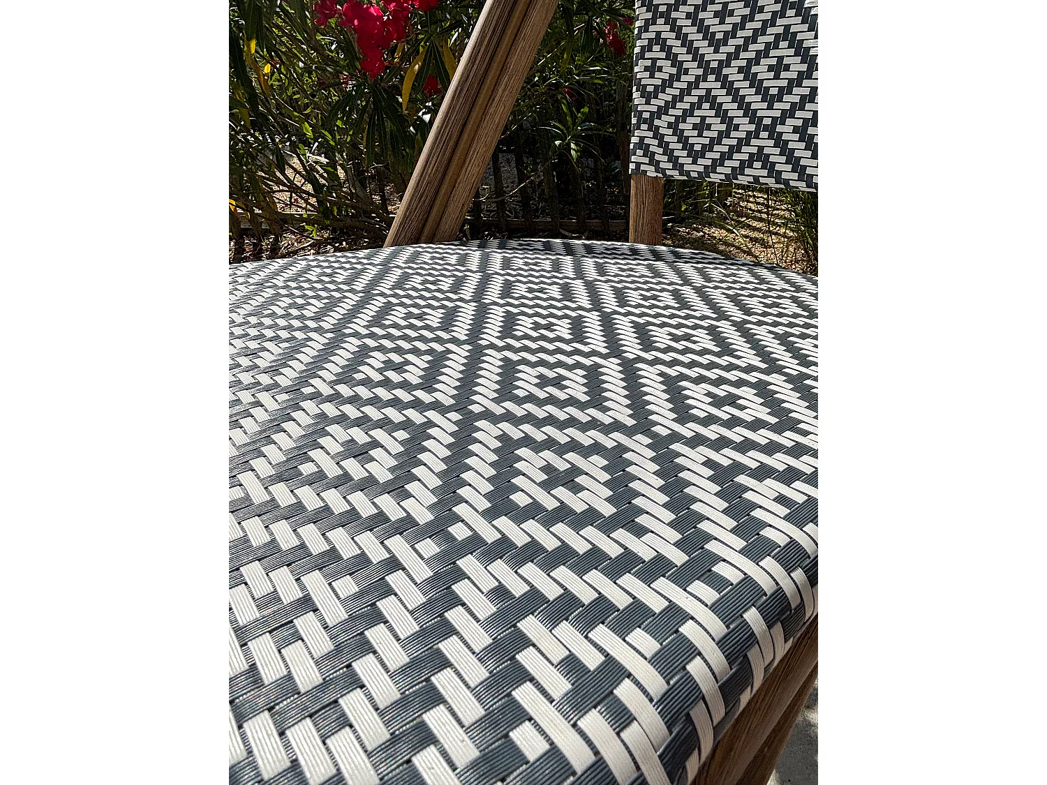 Lot de 2 fauteuils de jardin empilables en aluminium - BISTRO