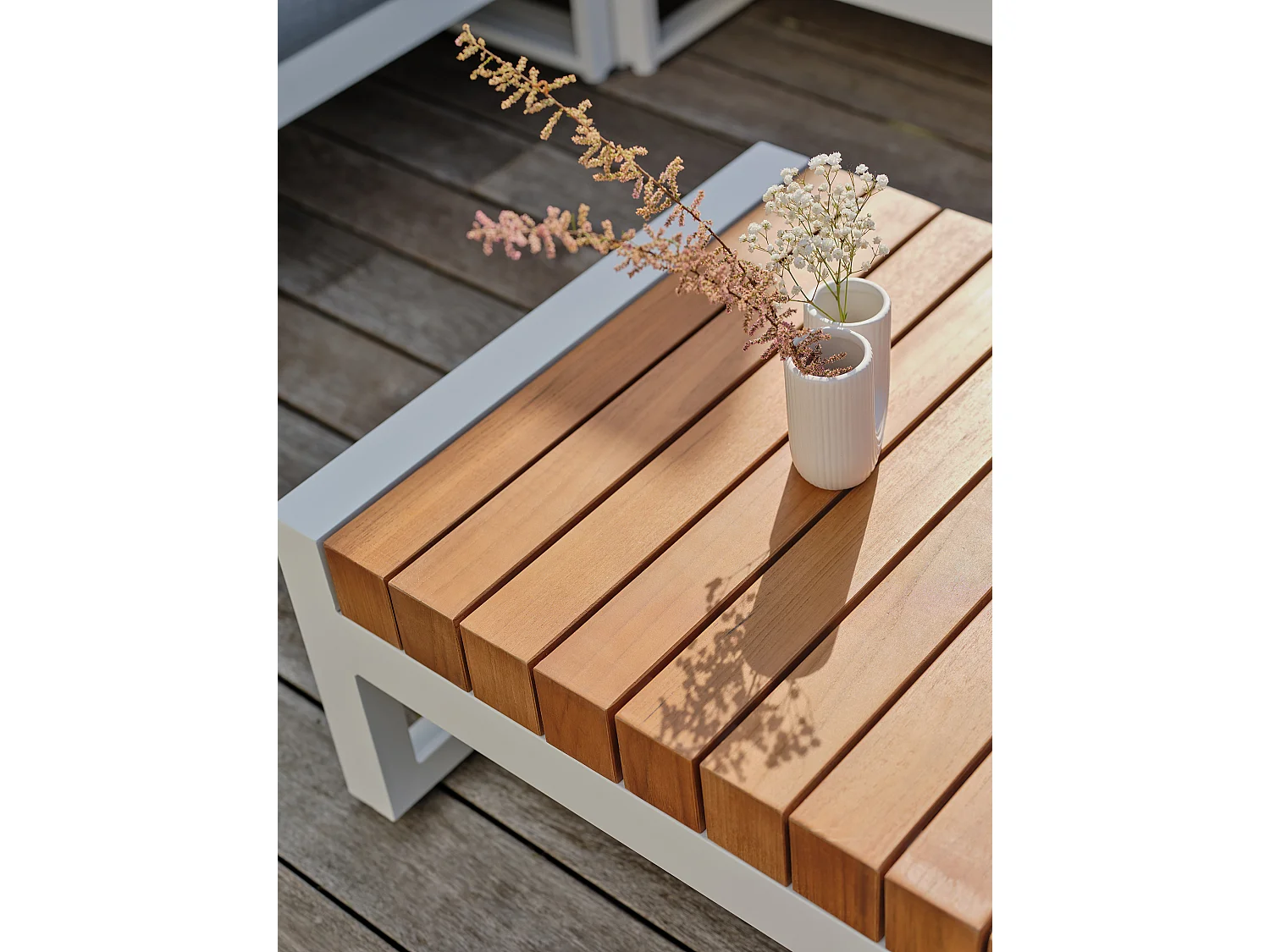 Conjunto de mobiliário de jardim de canto de 6 lugares em teca e alumínio