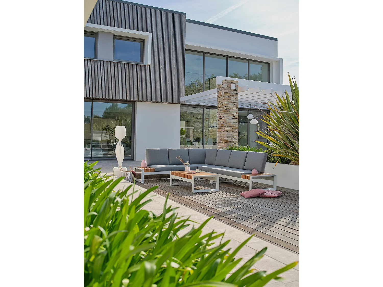 Salon de jardin d'angle 6 places en teck et aluminium - VALENCIA