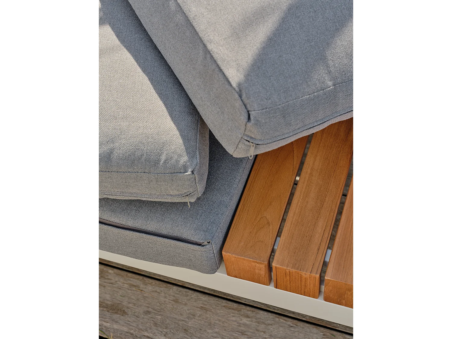 Salon de jardin d'angle 6 places en teck et aluminium - VALENCIA