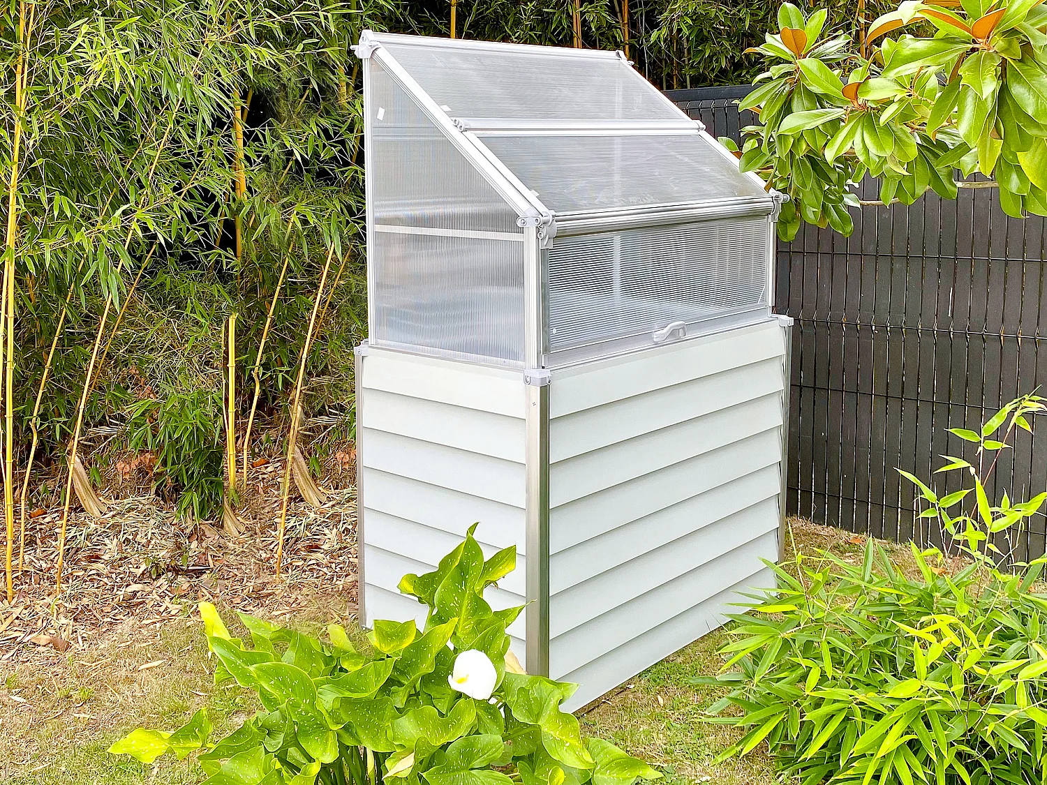 Mini-serre de jardin en acier galvanisé - STRETTO