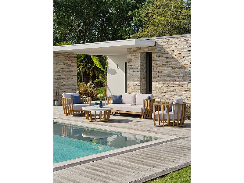 5-Sitzer-Gartenmöbel aus Akazienholz, Platte in Betonoptik