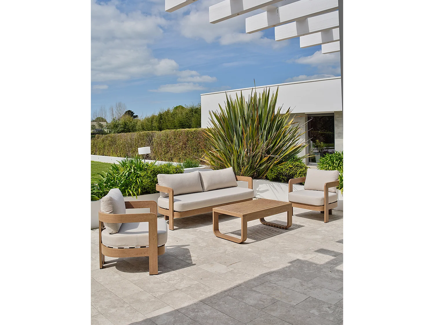 5-Sitzer-Gartenmöbel-Set niedrig aus Holzimitat