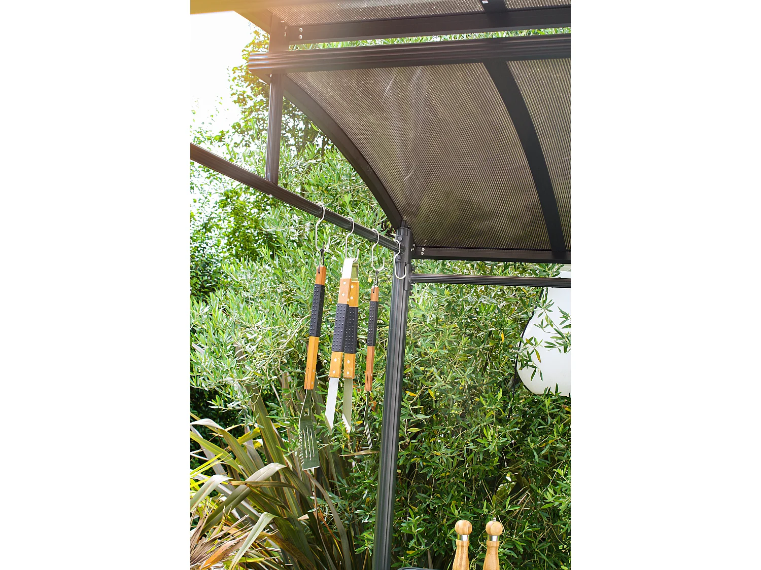 Abri Barbecue "Toit Aéré" 240cm Gris Anthracite