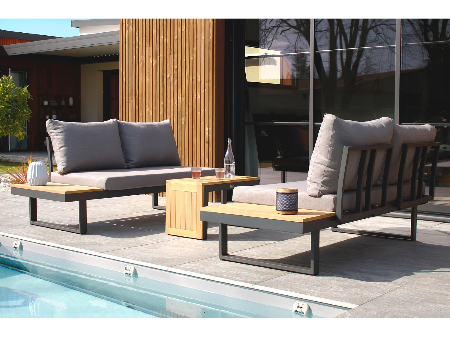 4-Sitzer-Gartenmöbel, Aluminium und Akazienholz