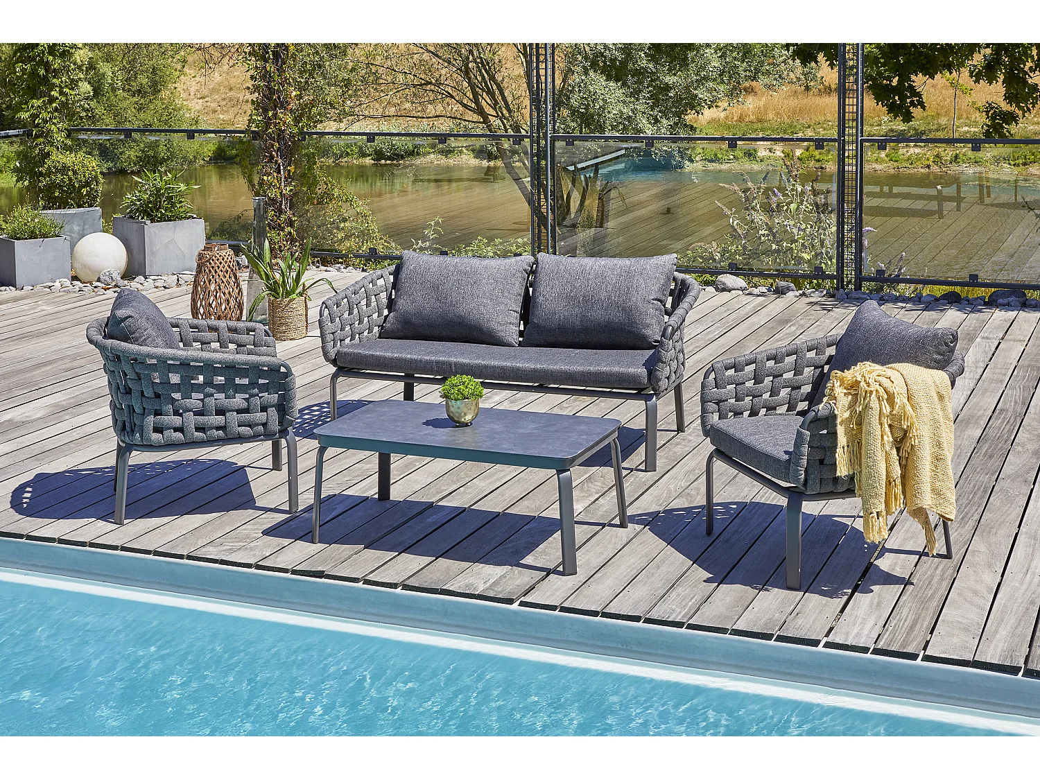 Salón de jardín 4 plazas de cuerda tejida y aluminio