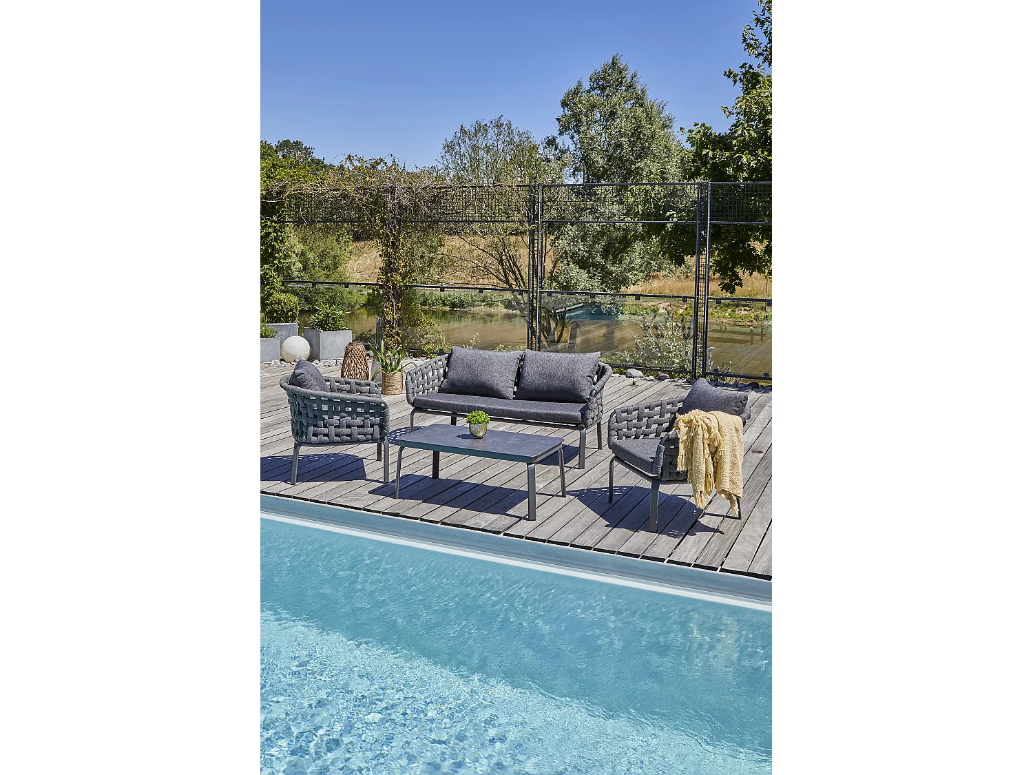 Salón de jardín 4 plazas de cuerda tejida y aluminio